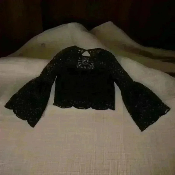 Lace Black Blouse - Picture 3 of 3